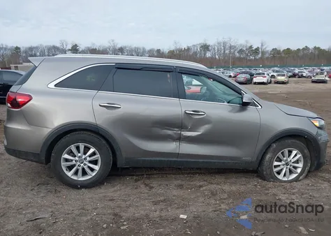 2019 Kia Sorento 2.4L Lx z USA, uszkodzony, nr VIN 5XYPGDA38KG538100
